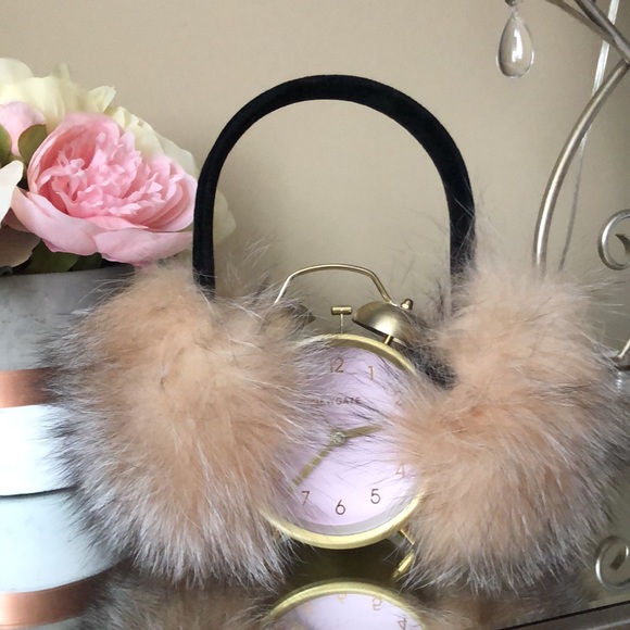 New SURELL Real Fox Fur earmuffs -crystal color - Picture 2 of 5